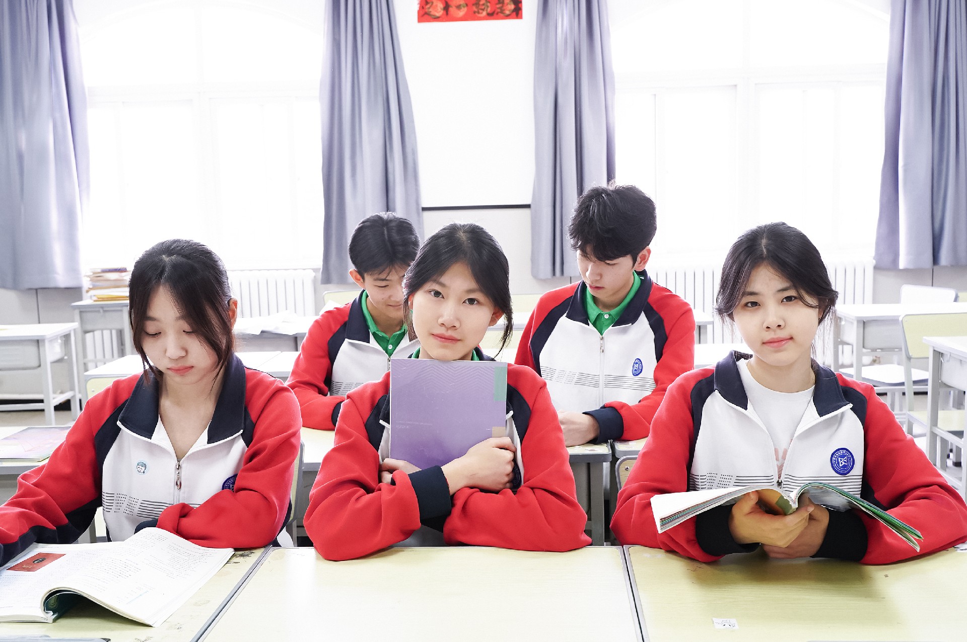 西安新高教中学欢迎您